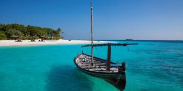  Reethi Beach Resort, Maldives